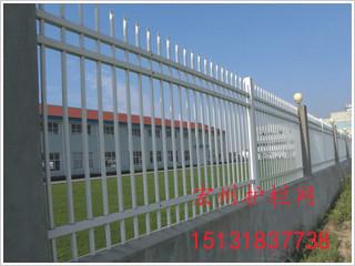 供應(yīng)鋅鋼護(hù)欄三橫欄#小區(qū)鋅鋼護(hù)欄#學(xué)校鋅鋼護(hù)欄#鋅鋼隔離柵