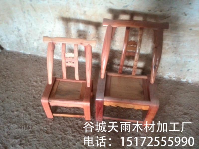 實(shí)木兒童靠背椅/小號實(shí)木靠背椅圖片