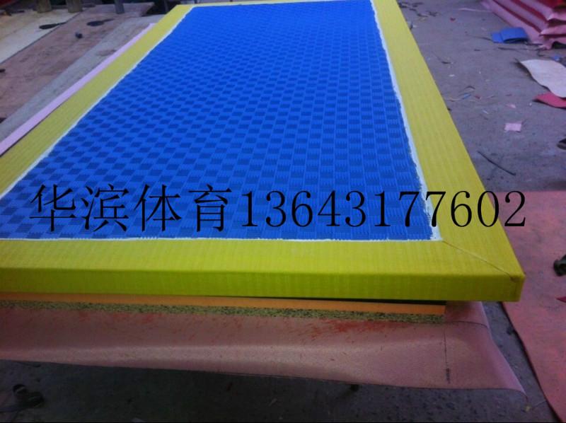 供應(yīng)用于柔道墊生產(chǎn)的柔道墊，柔道墊價格，柔道墊技術(shù)參