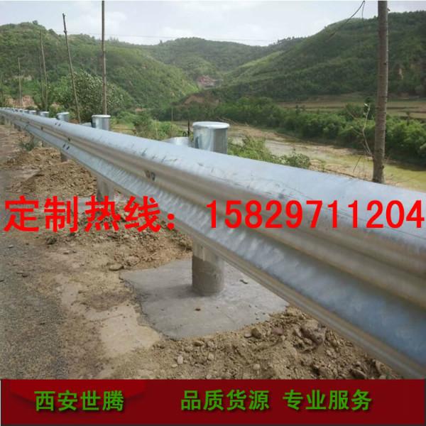 厂家供应拉萨波形护栏拉萨高速路防装护栏板价格图片