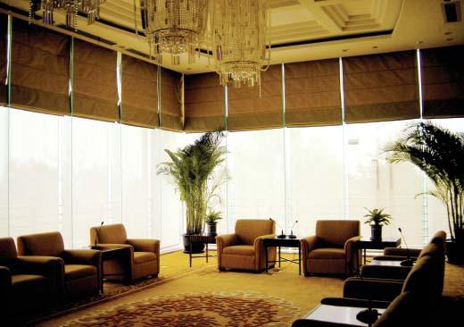 供應(yīng)遮陽卷簾窗簾